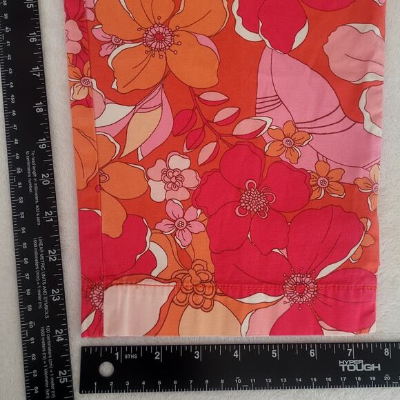Talbots Sz 18‎ Red Orange Floral Tossed Flowers Perfect Crop Pants Stretchy - Picture 10 of 10